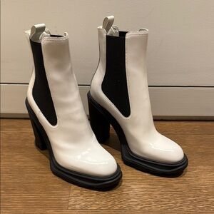 Alexander McQueen White and Black Ankle Boots